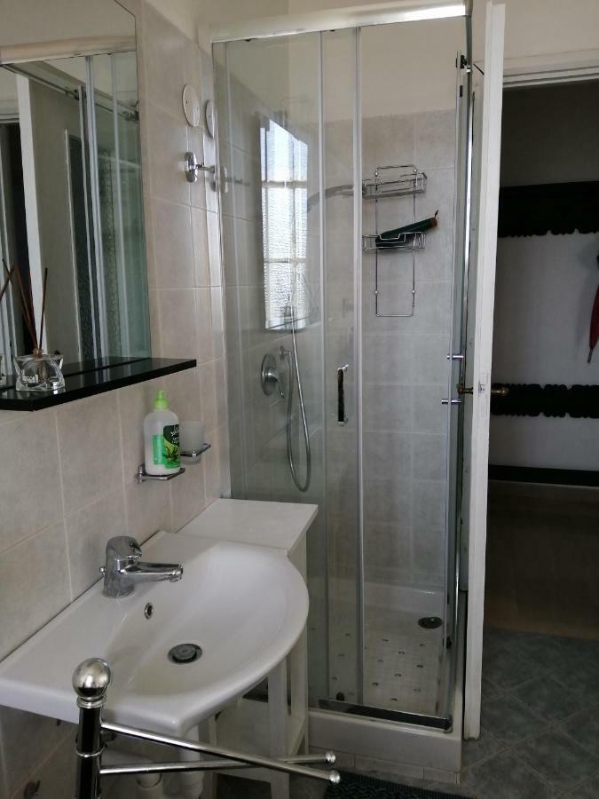 Oasi Di Tranquillita Apartment Asti Bagian luar foto